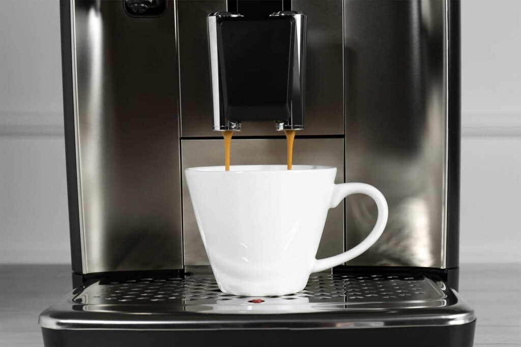 Powdered beverage formulations for superautomatic coffee machines