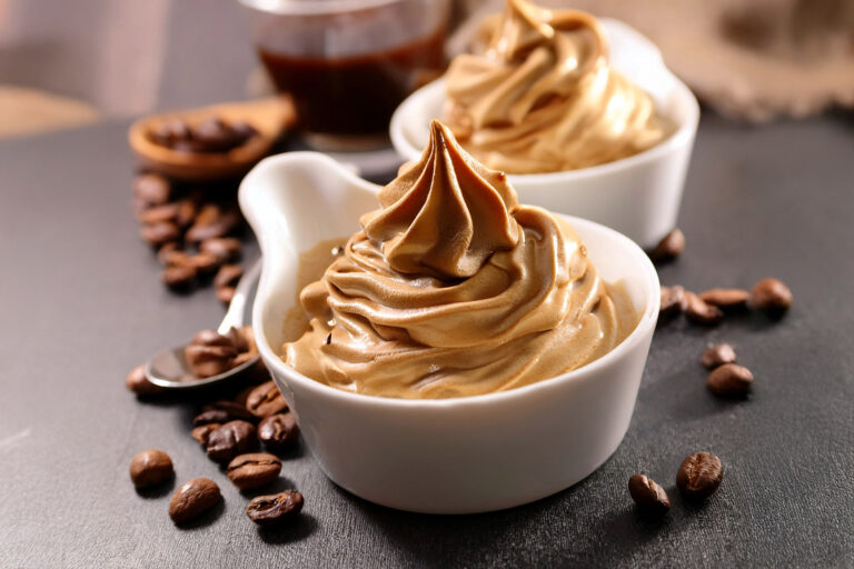 Crema al caffè fredda e cremosa fatta con preparato Horeca made in Italy